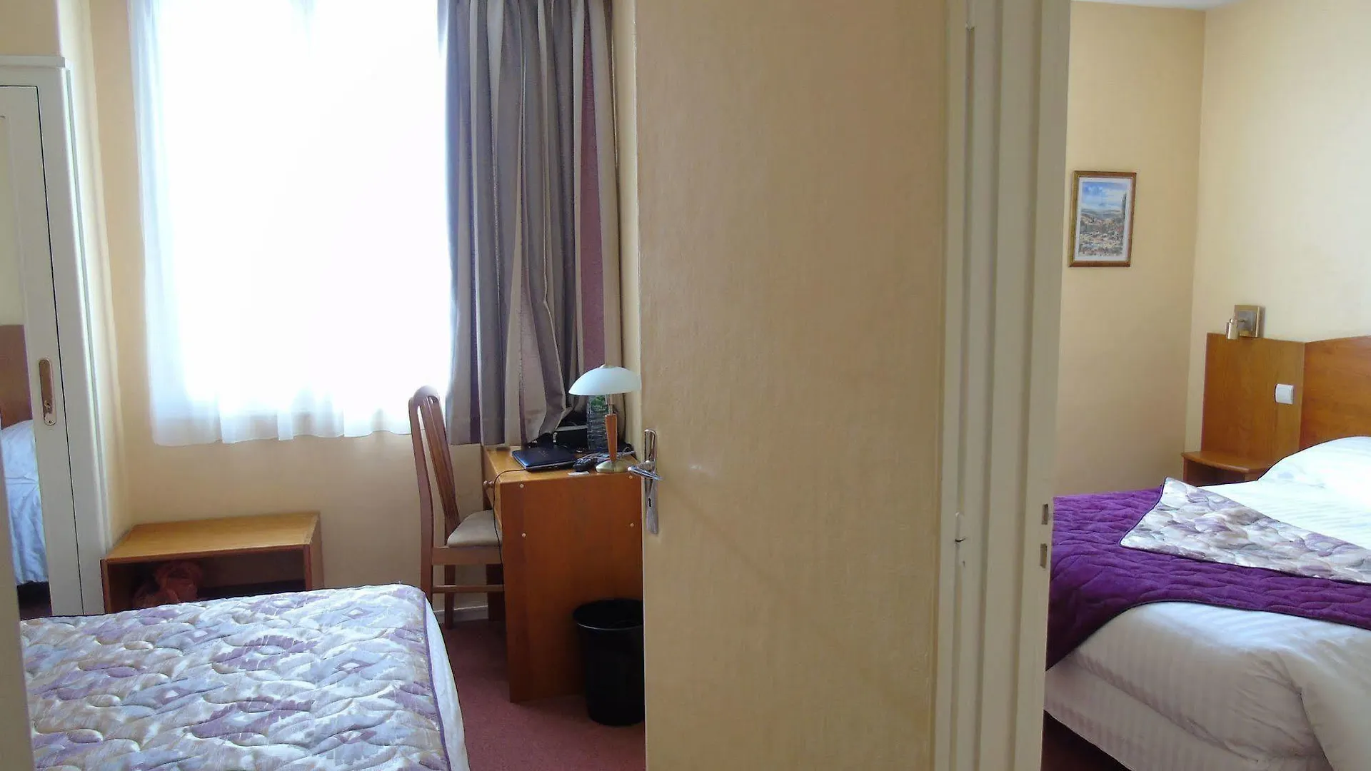 Hotel De Bordeaux Clermont-Ferrand 2*,  France